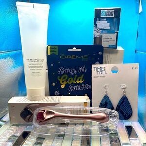 Skincare Bundle
Cleansing Gel Balm, MICRO-NEEDLING DERMA rollers